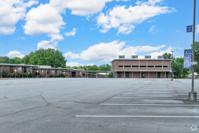 Campbell Middle School, Smyrna GA Rankings & Reviews - Homes.com