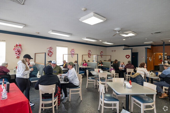 Sandee's Restaurant is a top choice for locals and visitors, serving breakfast and lunch.