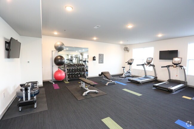 The Flats at 345, Lexington, KY 40508 - photo 6