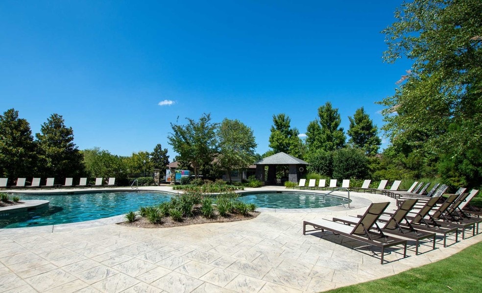 Grove Park Apartments, Columbus, GA 31904 - photo 1