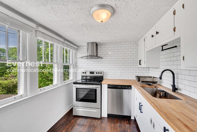 142 Gordon Terrace unit b, Nashville, TN 37207 - photo 4