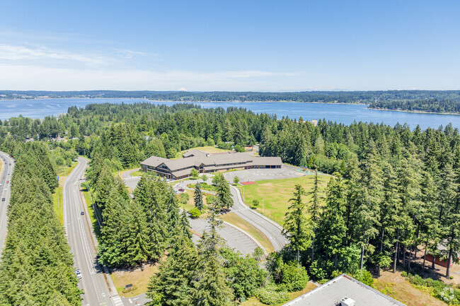 Hawk Elementary at Jackson Park has ample parking available for staff and parents.