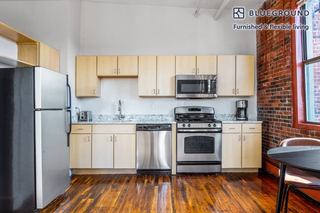 791 Tremont St unit FL5-ID360, Boston, MA 02118 - photo 6
