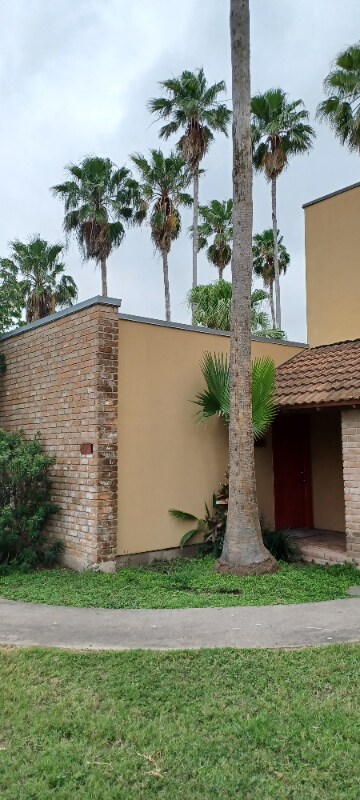 301 Bolivar Ave unit 1, Rancho Viejo, TX 78575 - photo 1