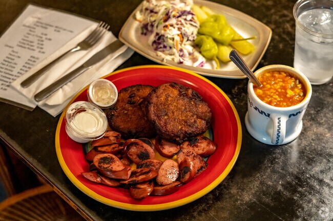 Ivanhoe Cafe serves authentic Polish meals at affordable prices.