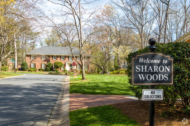 The Sharon Woods neighborhood offers many amenities in Charlotte, North Carolina.