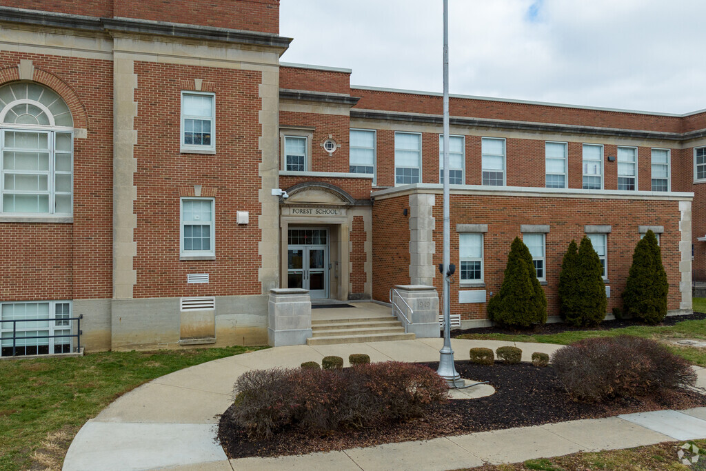 Forest Elementary School is a public school in Troy, Ohio.