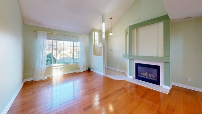 15675 25th Cir N unit A, Plymouth, MN 55447 - photo 2