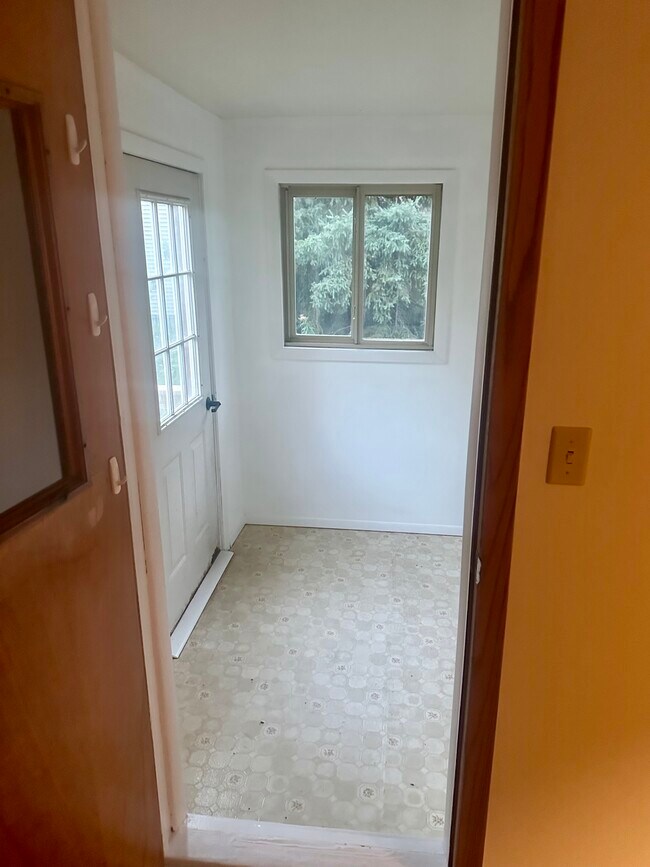 2648 Werner St, Marquette, MI 49855 - photo 7