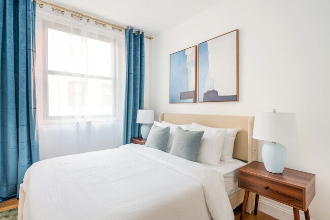 212 E 26th St unit ID1060663P, New York, NY 10010 - photo 3