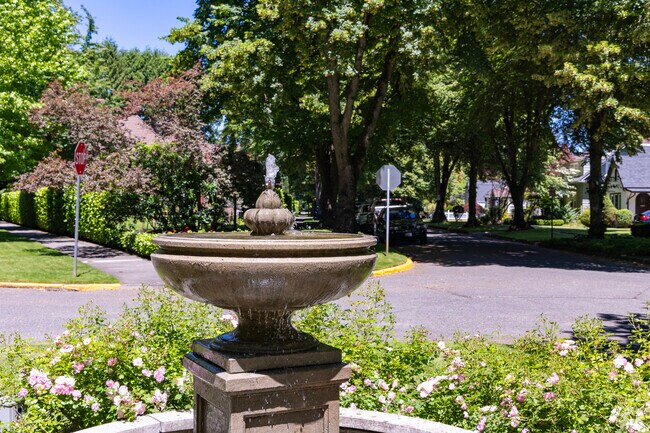 Fountains add to the elegance of the Broadway neighborhood.