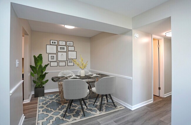 The Flats at Rutgers, Roanoke, VA 24012 - photo 3