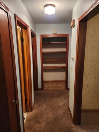 694 Mountain View Dr, Stone Mountain, GA 30083