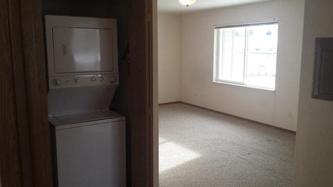 45 Appleway Dr, Kalispell, MT 59901 - photo 2