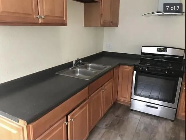 1460 Boston St unit A, Aurora, CO 80010 - photo 2