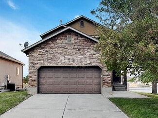 10567 N Sugarloaf Dr, Cedar Hills, UT 84062
