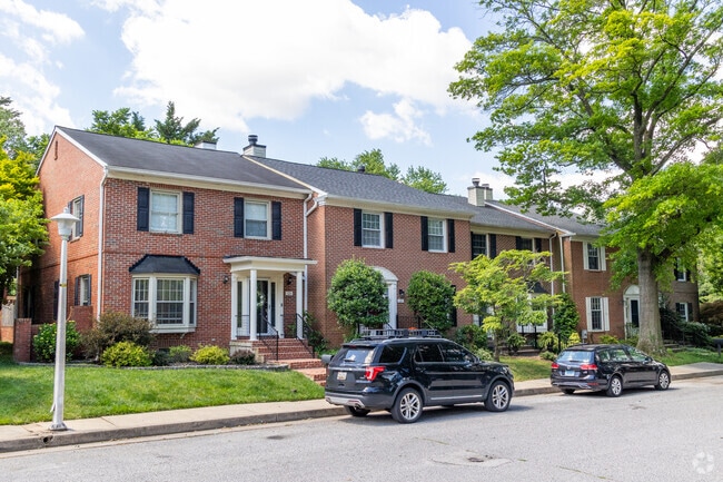 Townhomes are a popular smaller-home option in Bellona-Gittings, Baltimore.