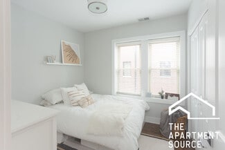 3921 N Janssen Ave, Chicago, IL 60613