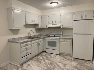 56 Webb Cove Rd Unit Apartment A, Asheville, NC 28804