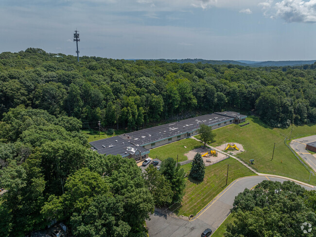 Tulsa Trail Elementary has a quiet secluded location.