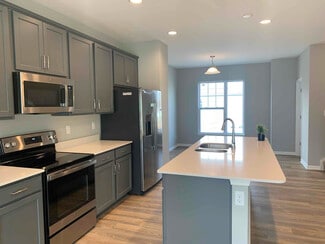 3105 Bolton Square Blvd, Indianapolis, IN 46222