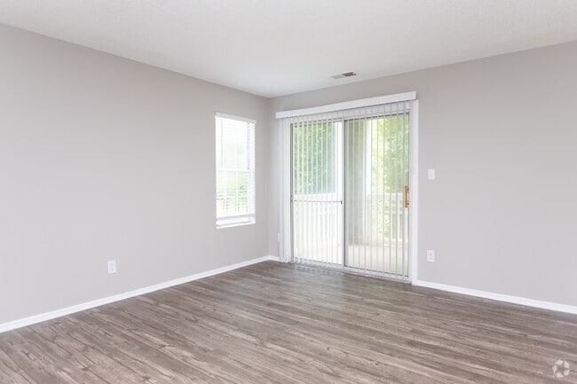 Delta Crossing, Charlotte, NC 28212 - photo 2