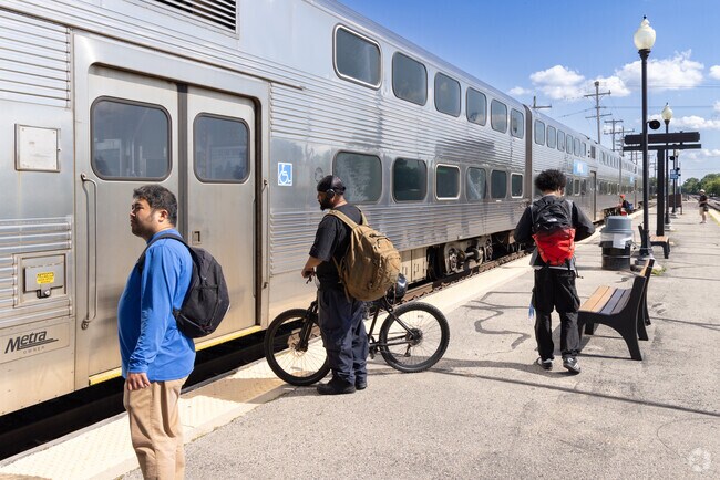 Kenosha Metra Station, 4 miles south of downtown Kenosha, offers a park-and-ride lot.