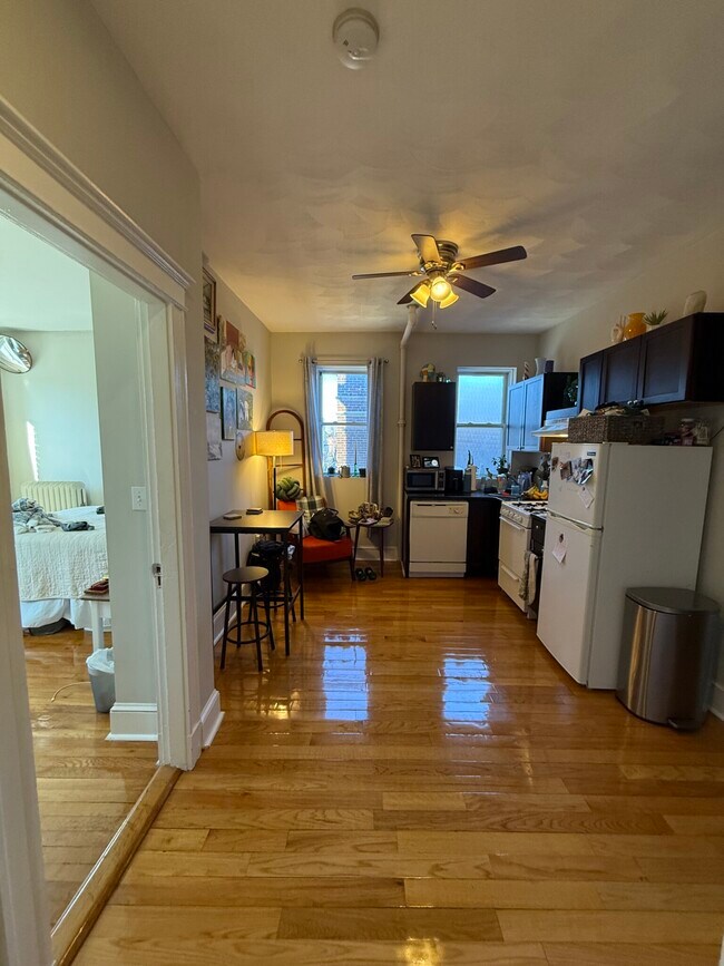 2 Durham St unit 7, Boston, MA 02115 - photo 2