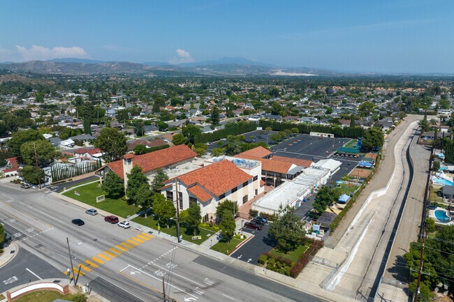 Red Hill Lutheran has great academic and athletic opportunities for students.