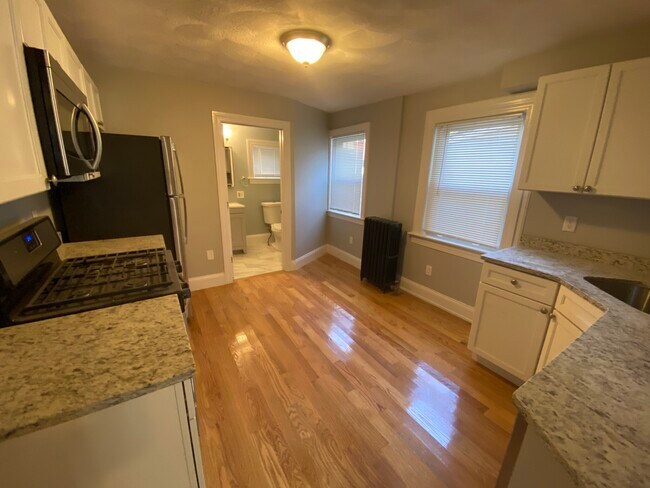 309 Highland Ave unit A, Somerville, MA 02144 - photo 5