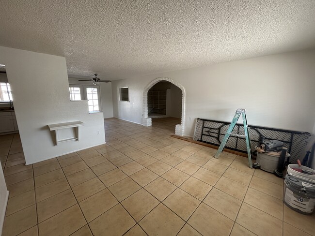 7132 W Devonshire Ave, Phoenix, AZ 85033 - photo 4