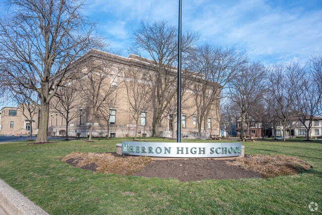 Herron High School offers a high level education to students in Indianapolis.