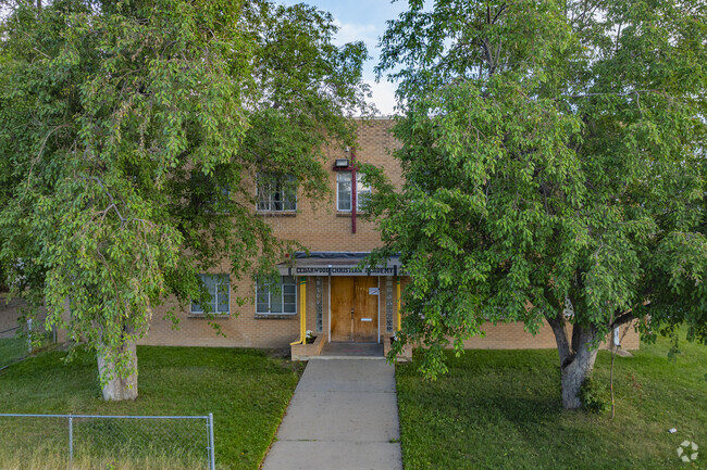 Cedar Wood Christian Academy, Private Elementary, Middle & High School, North Aurora, Aurora CO.