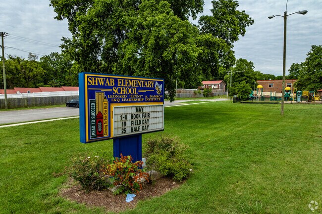 Students from Talbot's Corner arrive at Shwab Elementary on Dickerson Pike in Nashville.