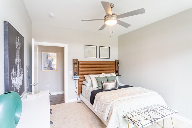 Mill at Ironworks Plaza, Mishawaka, IN 46544 - photo 6