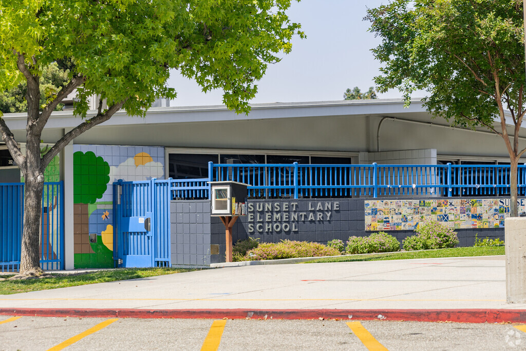 A little library stands at the entrance of Sunset Lane Elementary in Fullerton.