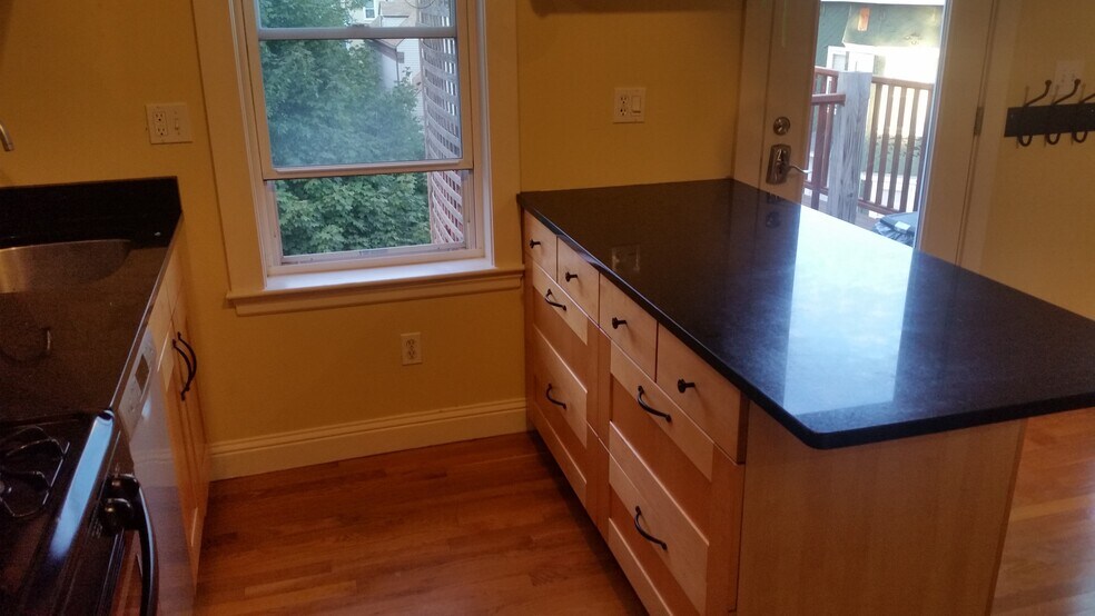 Kitchen Counter