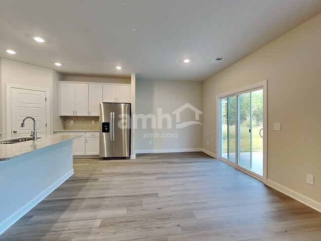 769 Treeline Rd, Moore, SC 29369 - photo 4