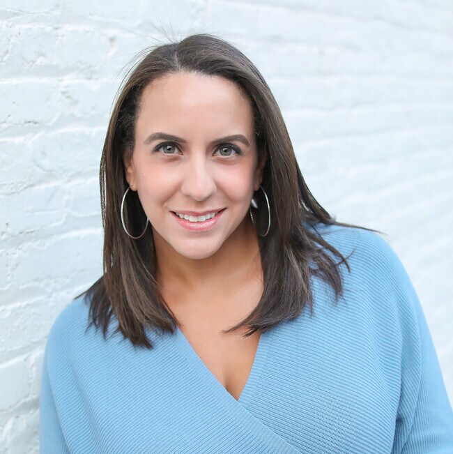 Yanira Teitelbaum