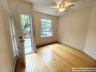 32 Sussex St, Boston, MA 02120