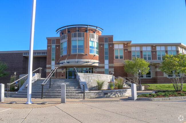 Lillian M. Jacobs Elementary School provides education in the neighborhood of 
Harbor Island
