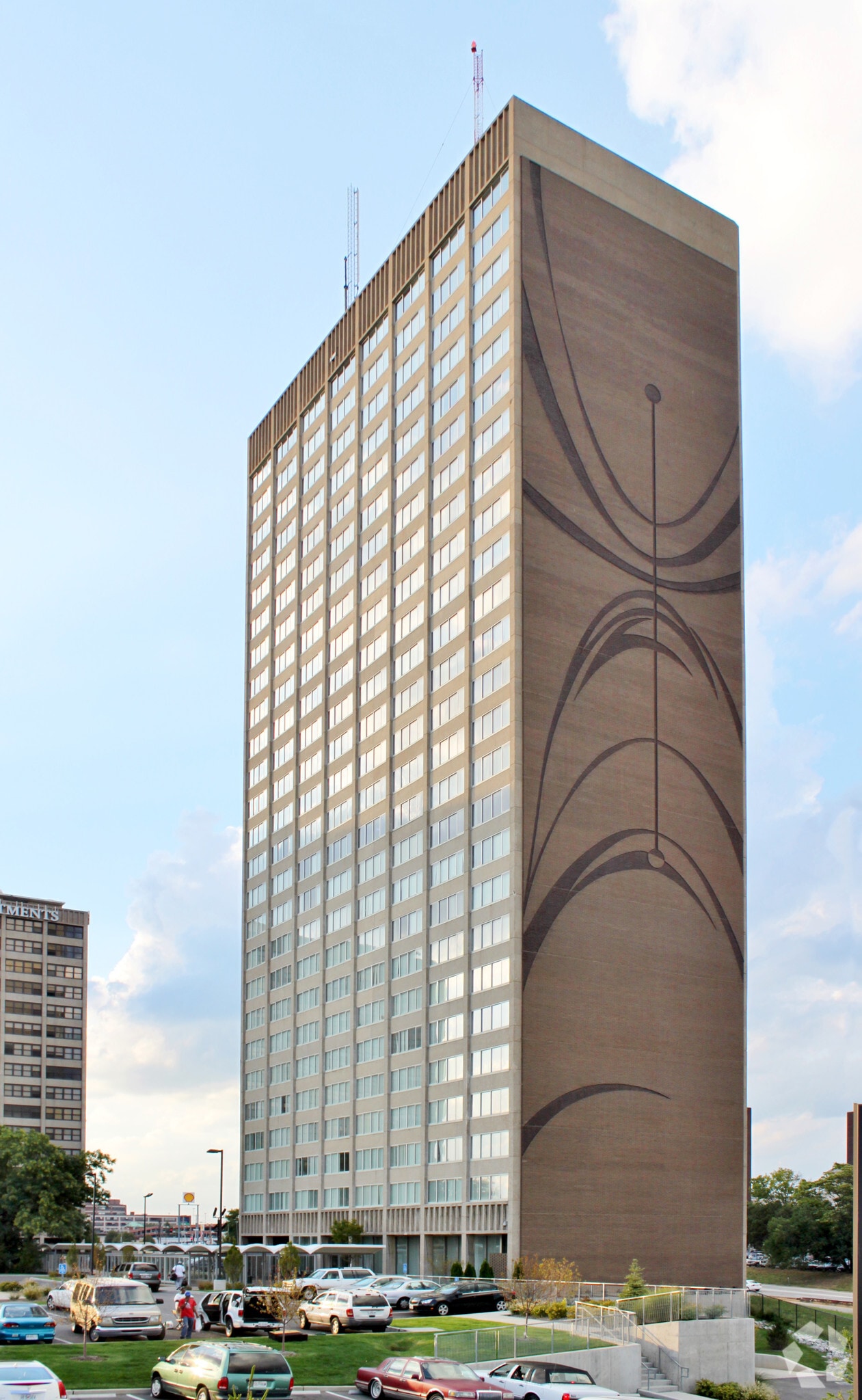 Council Tower Apartments, Saint Louis, MO 63103 - photo 1