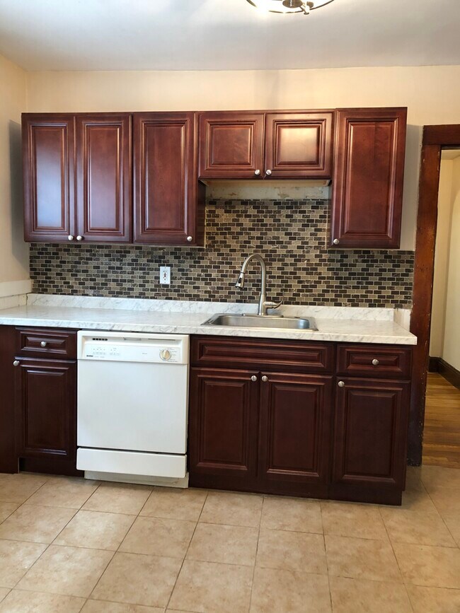 58 Raymond St unit 58, Allston, MA 02134 - photo 7