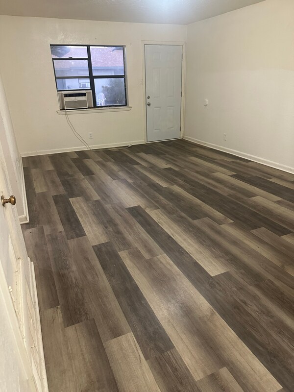 1700 Pontiac Dr unit 11, Roswell, NM 88201 - photo 3