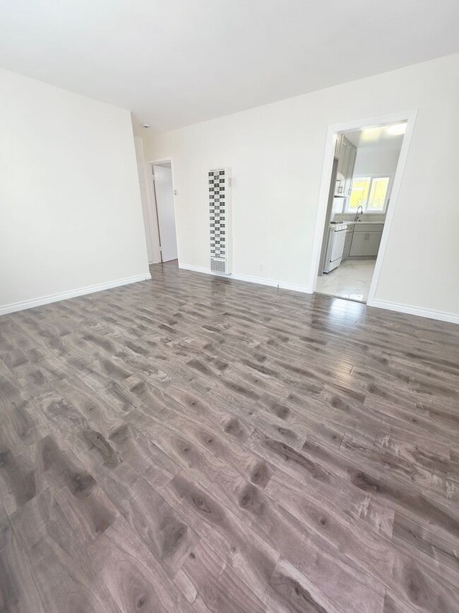449 W Harvard St Unit A, Glendale, CA 91204