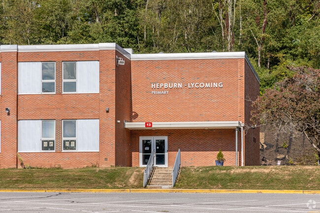 The student-teacher ratio at Hepburn-Lycoming Elementary is 14 to 1.