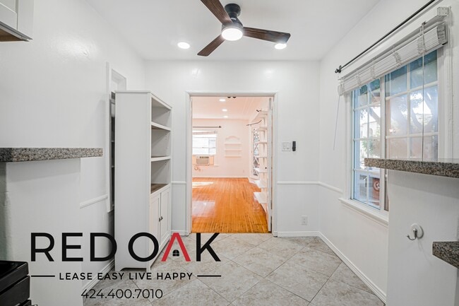 340 N Curson Ave, Los Angeles, CA 90036 - photo 6