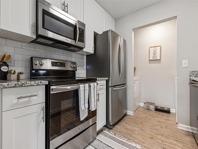 Vista Commons Apartments, Columbia, SC 29201 - photo 6