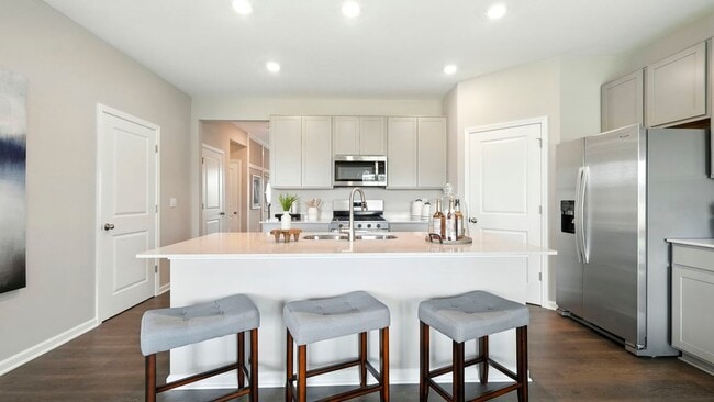 1174 Blackstone Ave, Franklin, IN 46131 - photo 2