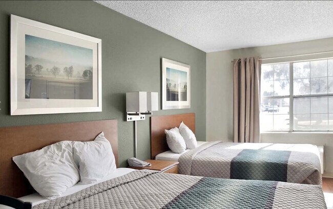 Emerald Suites Dunlap, Phoenix, AZ 85021 - photo 2